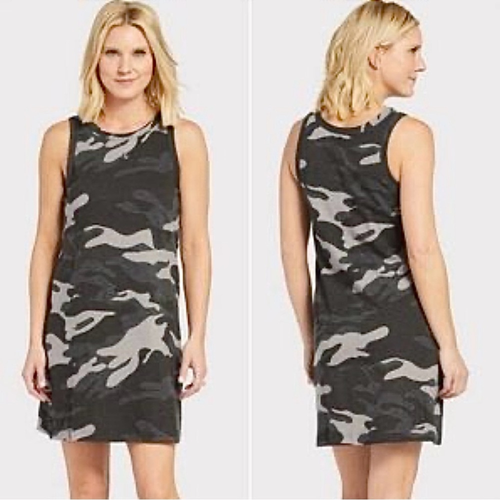 Peyton Jensen Sleeveless Crew Neck Sheath Camo Mini Dress Size M